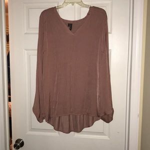 Maurice’s light pink long sleeve shirt